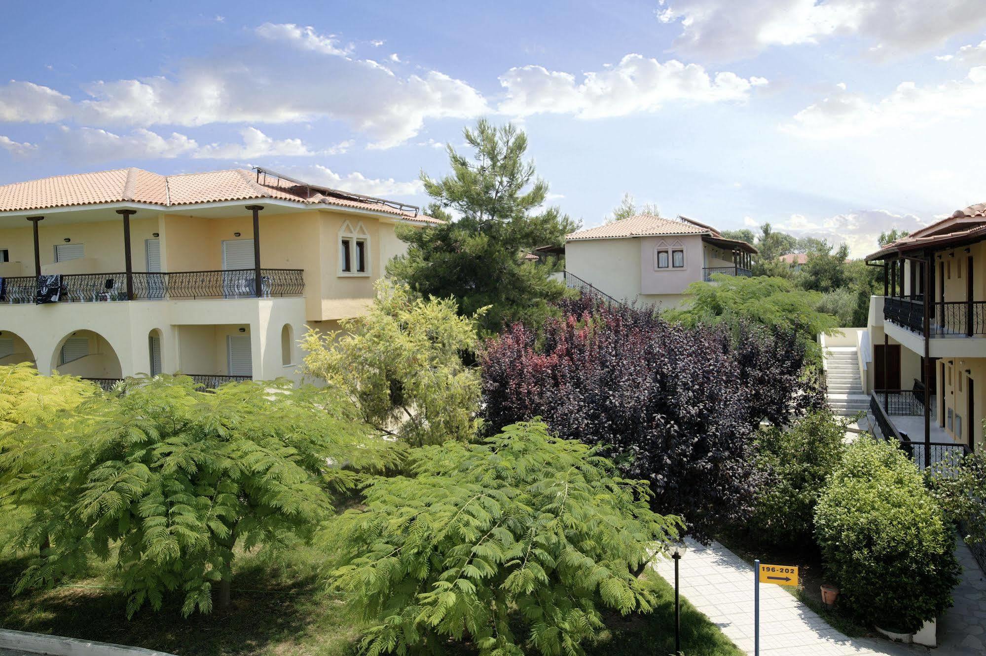 Portes Beach Hotel Nea Poteidaia Exterior foto